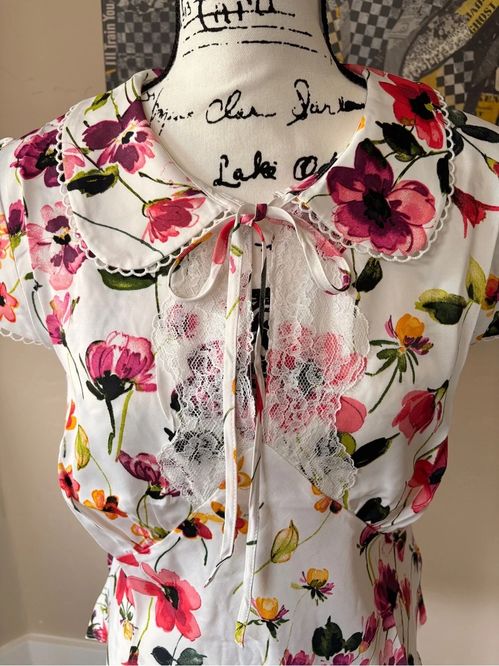 Anthropologie by Anthropologie Floral Lace Trim Cap Sleeve Blouse - Picture 5 of 8